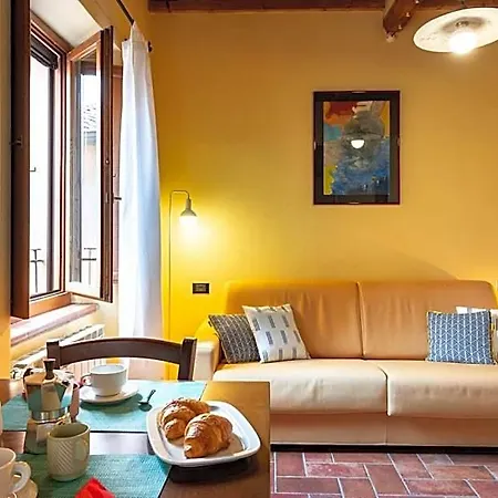 Apartmanhotel Massa Alta E 3*
